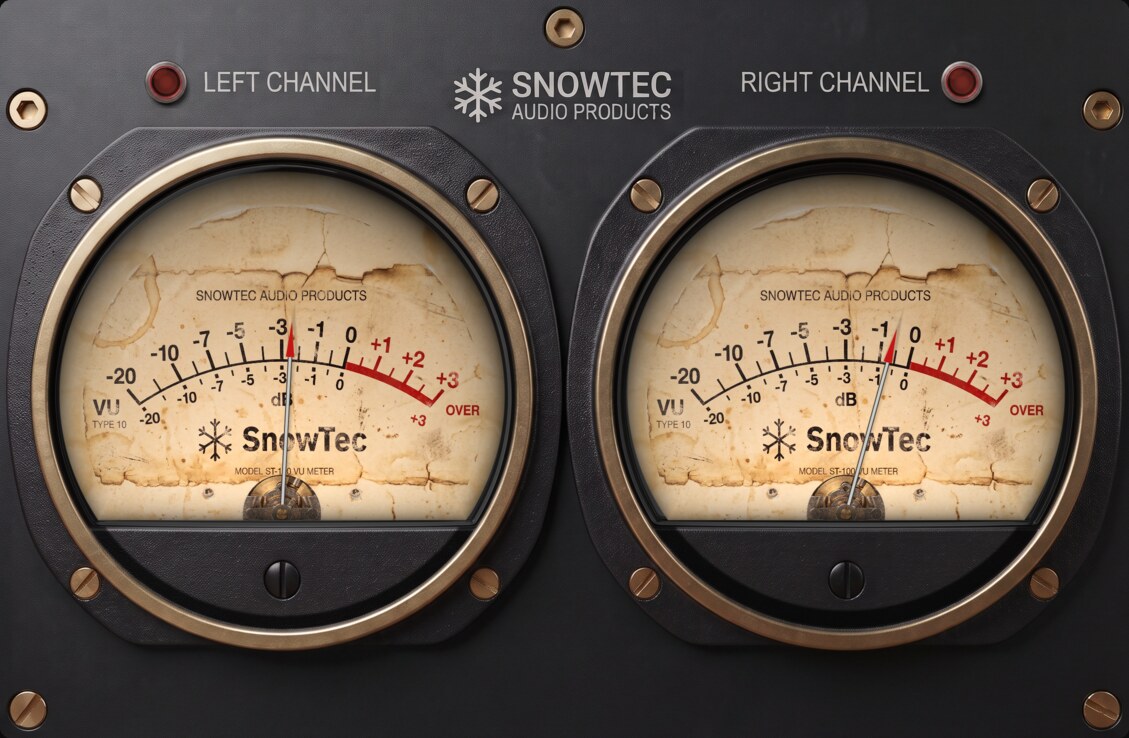 SnowTec ST-100 VU — два стрелочных VU-прибора на чёрной плате с латунными кольцами, лампы перегруза у названий каналов